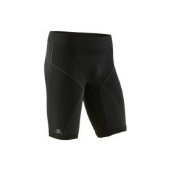 Legginsy do biegania krótkie Kiprun męskie. Legginsy męskie marki KALENJI. Za 69.99 zł.