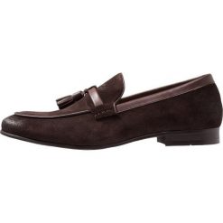 Steve Madden SUMMIT Półbuty wsuwane brown. Brązowe codzienne półbuty męskie Steve Madden, z materiału. Za 459.00 zł.