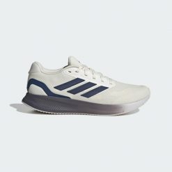 Buty Runfalcon 5 Running. Białe buty do biegania męskie ADIDAS, bez wzorów, bez zapięcia, do biegania. Za 259.00 zł.