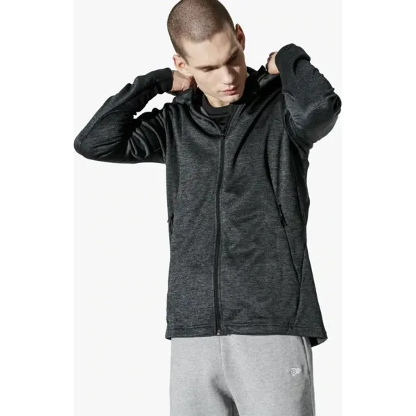 Adidas Bluza Fl_Trh Tec Coo , szary, rozmiar L. Szare bluzy rozpinane męskie ADIDAS, l, bez wzorów, z materiału, bez ramiączek, bez kaptura. W wyprzedaży za 279.99 zł.