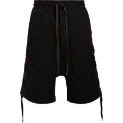 D.GNAK SIDE STRING SHORT PANTS Spodnie treningowe black. Spodnie dresowe męskie marki D.GNAK. W wyprzedaży za 434.50 zł.