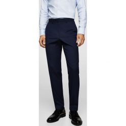 Mango Man - Spodnie Brasilia. Szare eleganckie spodnie męskie Mango Man, z haftami, z bawełny, eleganckie. Za 199.90 zł.