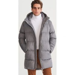 Pikowana kurtka z kapturem - Beżowy. Brązowe kurtki męskie Reserved. Za 399.99 zł.