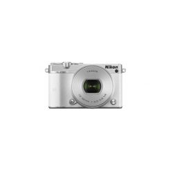Nikon 1 J5 + 10-30 mm (biały). Bezlusterkowce NIKON. Za 1,949.00 zł.