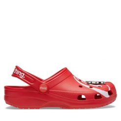Klapki Crocs. Czerwone klapki i japonki męskie Crocs, bez wzorów. Za 299.99 zł.