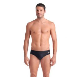 Kąpielówki Arena Graphic Swim Briefs. Czarne kąpielówki męskie ARENA, m, bez wzorów. Za 119.99 zł.