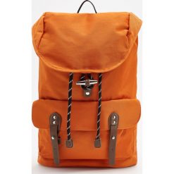 Plecak z kieszenią na laptopa - Pomarańczo. Pomarańczowe plecaki męskie Reserved. Za 139.99 zł.