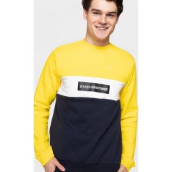 Bluza męska BLM205 - żółty. Bluzy nierozpinane męskie marki 4f. W wyprzedaży za 79.99 zł.