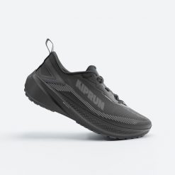 Buty do biegania męskie Kiprun 500 WR. Czarne buty do biegania męskie KIPRUN, bez wzorów, bez zapięcia, do biegania. Za 359.99 zł.