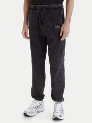 Alpha Industries Spodnie dresowe Vintage Basic 258361 Czarny Regular Fit. Czarne spodnie dresowe męskie Alpha Industries, bez wzorów, z bawełny. Za 269.99 zł.