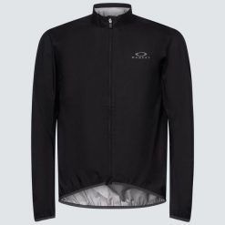 Oakley Kurtka Endurance Shell Foa404396-02E. Czarne kurtki męskie Oakley, bez wzorów, bez ramiączek, bez kaptura. Za 454.99 zł.