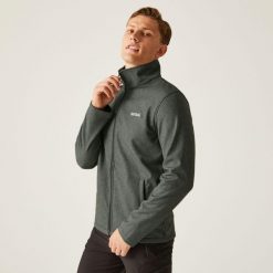 Softshell turystyczny męski Cera V. Szare kurtki softshell męskie Regatta, m, bez wzorów, z softshellu, bez kaptura, trekkingowe. W wyprzedaży za 159.99 zł.