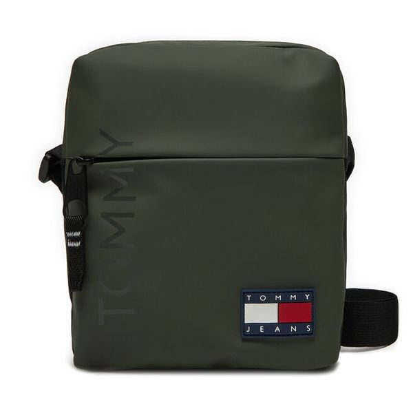 Saszetka Tommy Jeans. Zielone saszetki męskie Tommy Jeans, bez wzorów, z jeansu, małe. Za 199.99 zł.