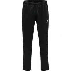 Spodnie Hummel hmlhmlCORE volley poly long. Czarne szorty sportowe męskie HUMMEL, bez wzorów, z dresówki, sportowe. Za 177.50 zł.