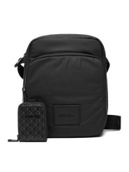 Calvin Klein Saszetka Puffer Utility Reporter LV04D3200G Czarny. Czarne saszetki męskie Calvin Klein, bez wzorów, z materiału. Za 369.99 zł.