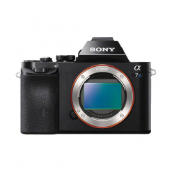 Sony Alpha ILCE-7SB - korpus. Bezlusterkowce marki SONY. W wyprzedaży za 5,899.00 zł.