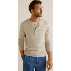 Mango Man - Sweter Sahary. Szare swetry męskie Mango Man, z bawełny, z okrągłym kołnierzem, z krótkim rękawem. W wyprzedaży za 89.90 zł.