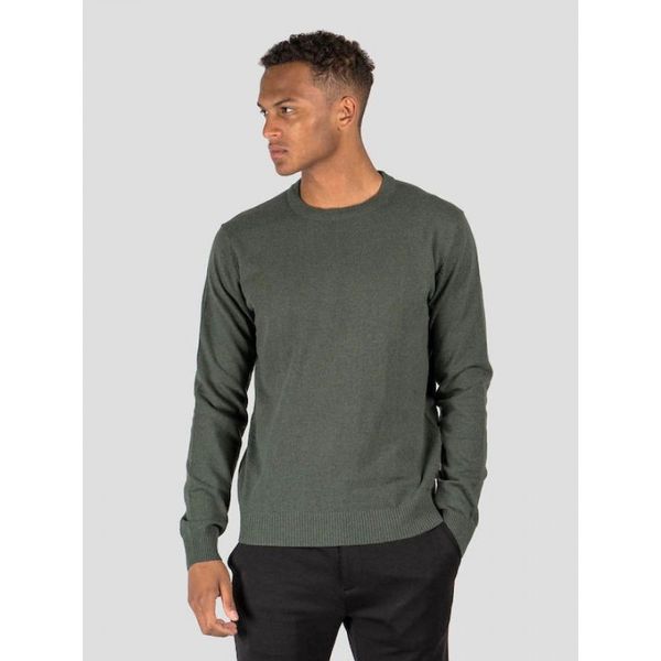 Marcus sweter męski STRIK Dustin 21-200158 5572. Swetry męskie MARCUS, bez wzorów, bez kołnierzyka, bez ramiączek. Za 79.99 zł.