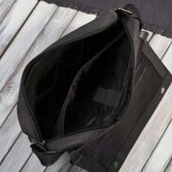 Portfel męski skórzany pionowy AY-06-BL i torba męska na laptopa AY-02-BL zestaw ZUP-140. Portfele męskie Paolo Peruzzi, bez wzorów. Za 450.64 zł.