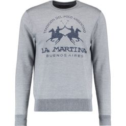 La Martina CREW NECK Sweter medium heather grey. Szare kardigany męskie marki La Martina, z bawełny. W wyprzedaży za 671.20 zł.