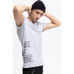 T-shirt męski TSM255 - szary melanż. T-shirty męskie marki 4f. Za 59.99 zł.