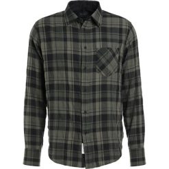 Rag & bone Koszula olive. Koszule męskie marki rag & bone. W wyprzedaży za 343.60 zł.