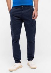 Męskie Spodnie Jeansowe Mustang Style Daytona Cargo Dark Sapphire 1016419 4136. Niebieskie spodnie na co dzień męskie Mustang, bez wzorów, z jeansu. Za 219.99 zł.