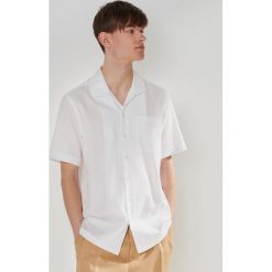 Bawełniana koszula - Kremowy. Koszule męskie marki Reserved. Za 129.99 zł.