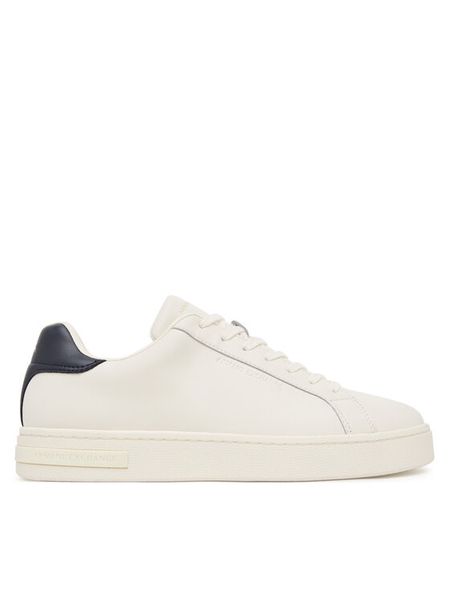 Armani Exchange Sneakersy XM000141 AF11912 M0036 Biały. Białe buty sportowe na co dzień męskie Armani Exchange, m, bez wzorów, ze skóry, bez ramiączek, bez kaptura. Za 709.99 zł.