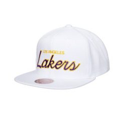 Czapka typu snapback Mitchell & Ness Heritage Script Los Angeles Lakers. Białe czapki męskie Mitchell & Ness, bez wzorów. Za 198.50 zł.