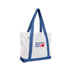 Torba sportowa New Balance LAB51501SET – biała. Białe torby na laptopa męskie New Balance, bez wzorów, z materiału. Za 139.99 zł.
