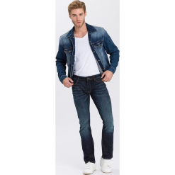 Dżinsy "Johnny" - Slim fit - w kolorze niebieskim. Niebieskie jeansy męskie Cross Jeans, z aplikacjami. W wyprzedaży za 136.95 zł.