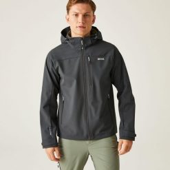 Softshell przeciwdeszczowy męski Arana. Szare kurtki softshell męskie Regatta, m, bez wzorów, z materiału, bez kaptura, trekkingowe. Za 179.99 zł.