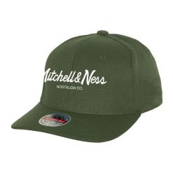 Czapka typu snapback Mitchell & Ness. Zielone czapki męskie Mitchell & Ness, bez wzorów. Za 181.00 zł.
