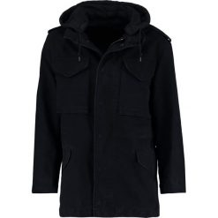 AllSaints CORP Parka black. Parki męskie marki AllSaints. W wyprzedaży za 410.70 zł.
