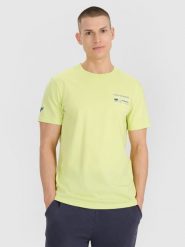 4F T-shirt regular z nadrukiem męski - zielony S. Zielone t-shirty męskie 4f, m, bez wzorów, z bawełny, bez kołnierzyka, bez ramiączek. W wyprzedaży za 39.99 zł.