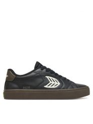 Cariuma Sneakersy Salvas 411301B66M110 Czarny. Czarne buty sportowe na co dzień męskie CARIUMA, m, bez wzorów, ze skóry, bez ramiączek, bez kaptura. Za 499.99 zł.