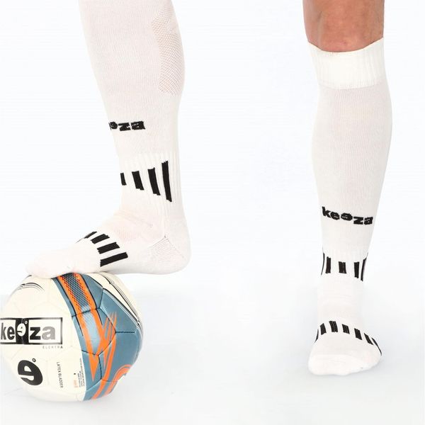 Getry piłkarskie KEEZA. Białe legginsy męskie KEEZA, bez wzorów, do piłki nożnej. Za 11.00 zł.