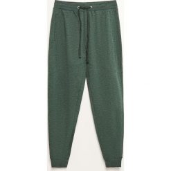 Spodnie od piżamy - Khaki. Piżamy męskie marki Reserved. W wyprzedaży za 39.99 zł.