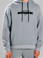 Bluza hoodie z napisem - szary. Szare bluzy nierozpinane męskie Sinsay, l, bez wzorów, bez ramiączek, bez kaptura. Za 79.99 zł.