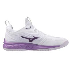 Trampki Męskie Wave Luminous 3. Białe trampki męskie Mizuno, bez wzorów, sportowe, bez zapięcia. Za 631.99 zł.