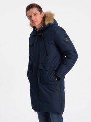 Ocieplana kurtka męska alaska z kieszeniami i rozpinanym dołem – granatowa V1 - Rozmiar: S. Niebieskie kurtki męskie Ombre Clothing, m, bez wzorów, z materiału, militarne, bez ramiączek, z kapturem. W wyprzedaży za 389.99 zł.