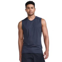 Tank top 2XU Motion. Niebieskie buty treningowe męskie 2XU, bez wzorów, bez zapięcia, na fitness i siłownię. Za 252.50 zł.