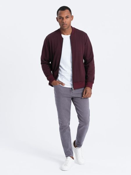 Jeansowe spodnie męskie bez przetarć SLIM FIT - grafitowe V5. Szare długie spodnie sportowe męskie Ombre Clothing, bez wzorów, z bawełny, casualowe. W wyprzedaży za 89.99 zł.