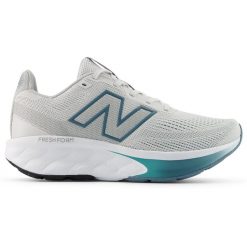 Buty męskie New Balance Fresh Foam x 520 v9 M5206IE – szare. Szare buty do biegania męskie New Balance, bez wzorów, bez zapięcia, do biegania. Za 299.99 zł.