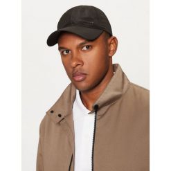 Czapka z daszkiem Calvin Klein. Czarne czapki męskie Calvin Klein, bez wzorów. Za 109.99 zł.