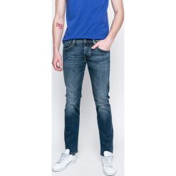 Pepe Jeans - Jeansy Cane. Jeansy męskie Pepe Jeans. W wyprzedaży za 189.90 zł.