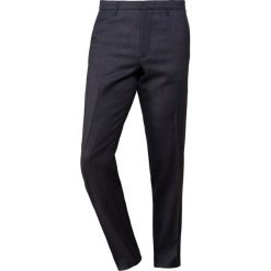 DRYKORN FOOT Spodnie garniturowe dark blue. Eleganckie spodnie męskie marki DRYKORN. Za 589.00 zł.