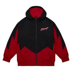 Wodoodporna kurtka z pełnym zamkiem błyskawicznym Chicago Bulls. Czarne kurtki męskie Mitchell & Ness, m, bez wzorów, bez ramiączek, bez kaptura. Za 742.95 zł.
