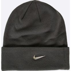 Nike Sportswear - Czapka. Czarne czapki męskie Nike Sportswear, na zimę, z dzianiny. W wyprzedaży za 59.90 zł.
